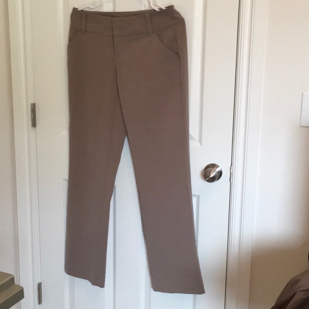 Daisy Fuentes Slacks